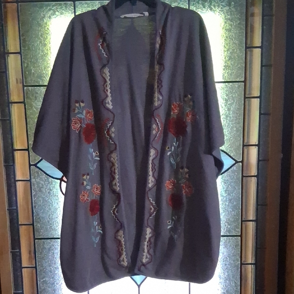 Soft Surroundings Poncho, Boho - Picture 1 of 6